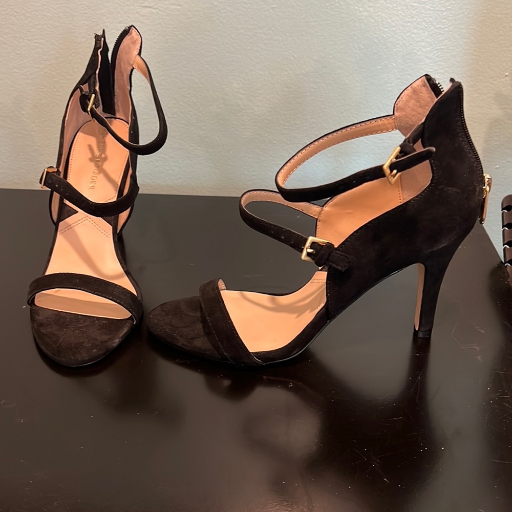 Adrienne Vittadini, size 8 suede open toe heel.  Excellent condition.Worn once.